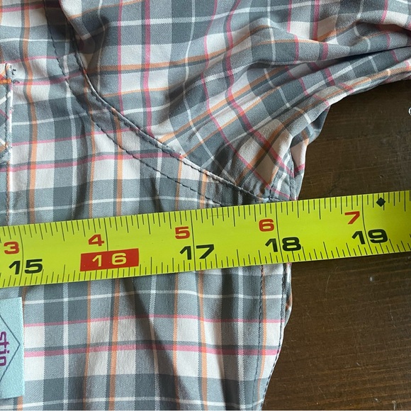 NWT Stio Women’s Eddy Shirt Western Plaid Long Sleeve Pearl Snap Size SMALL - Picture 11 of 13